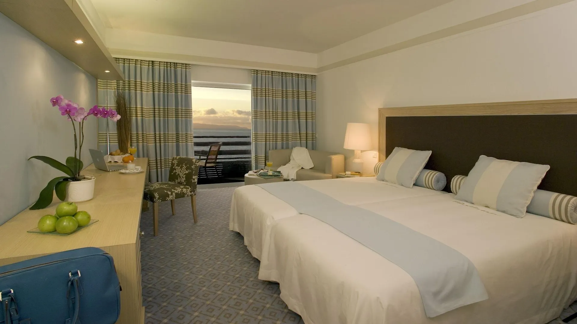 *****  Pestana Carlton Madeira Ocean Resort Hotel Funchal Portugália