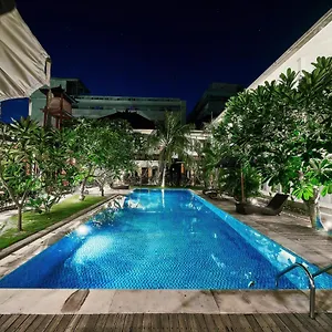 Hotel Easy Surf Camp Kuta Lombok