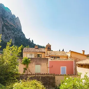 appartement-de-charme-spacieux-moustiers-5.fr-provencehotel.com/