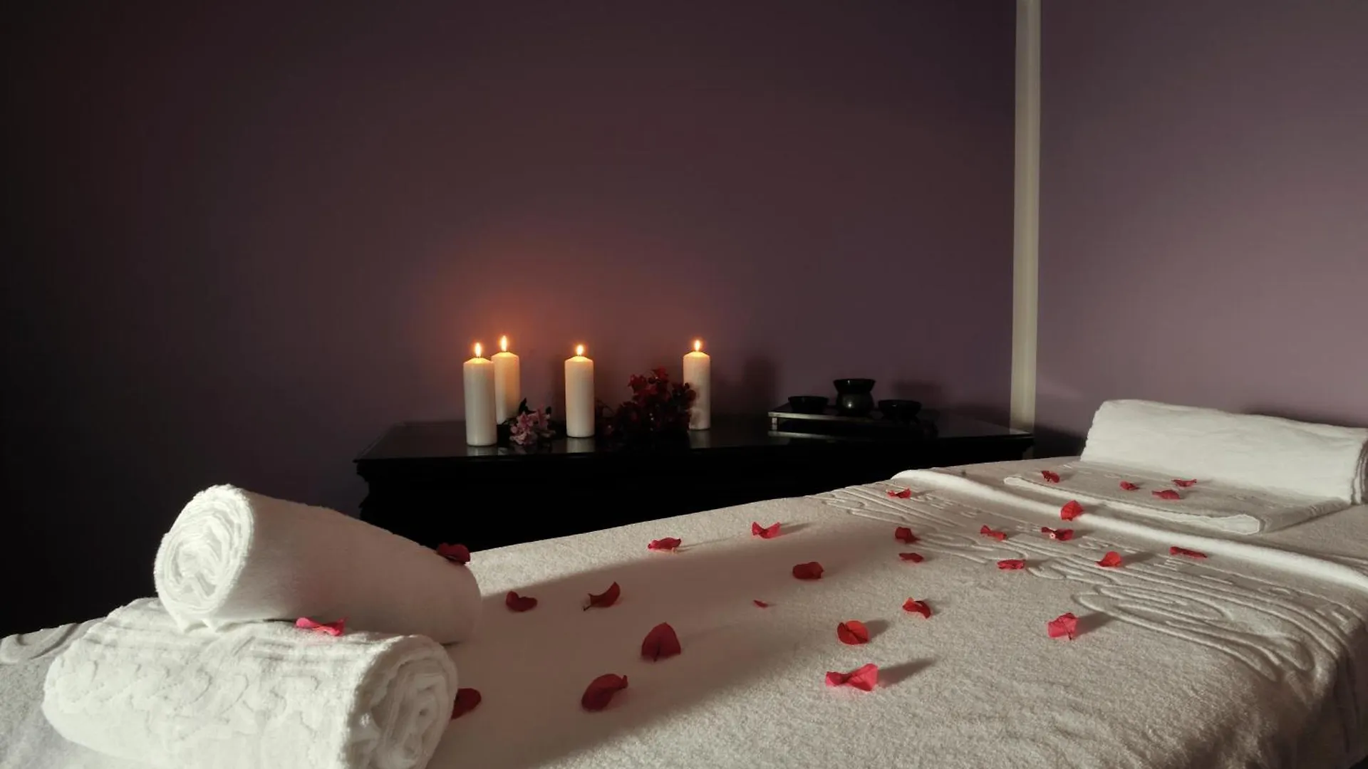 Pestana Carlton Madeira Ocean Resort Hotel Funchal  5*, Funchal (Madeira)