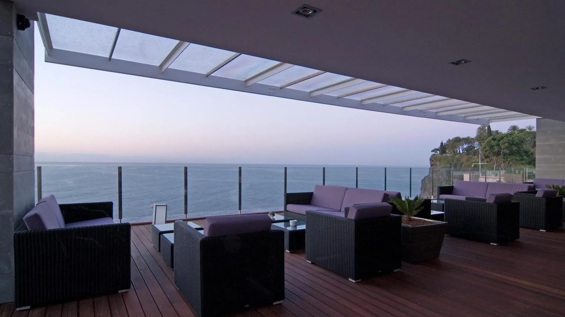 פונשל Pestana Carlton Madeira Ocean Resort Hotel 5*,  פורטוגל